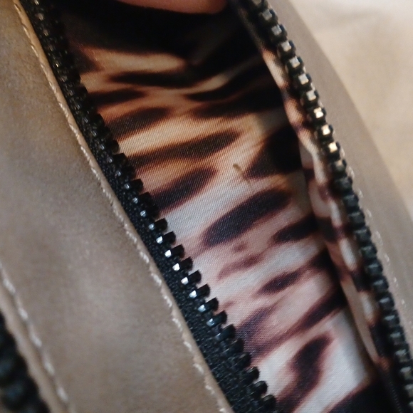 Nicole Miller of New York bag - Picture 10 of 15